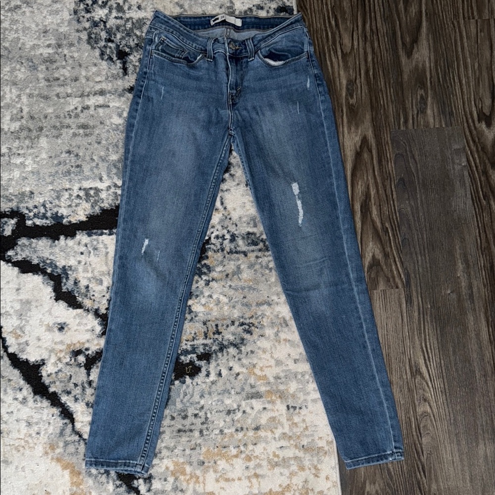 Women's Levi Skinny Blue Jeans